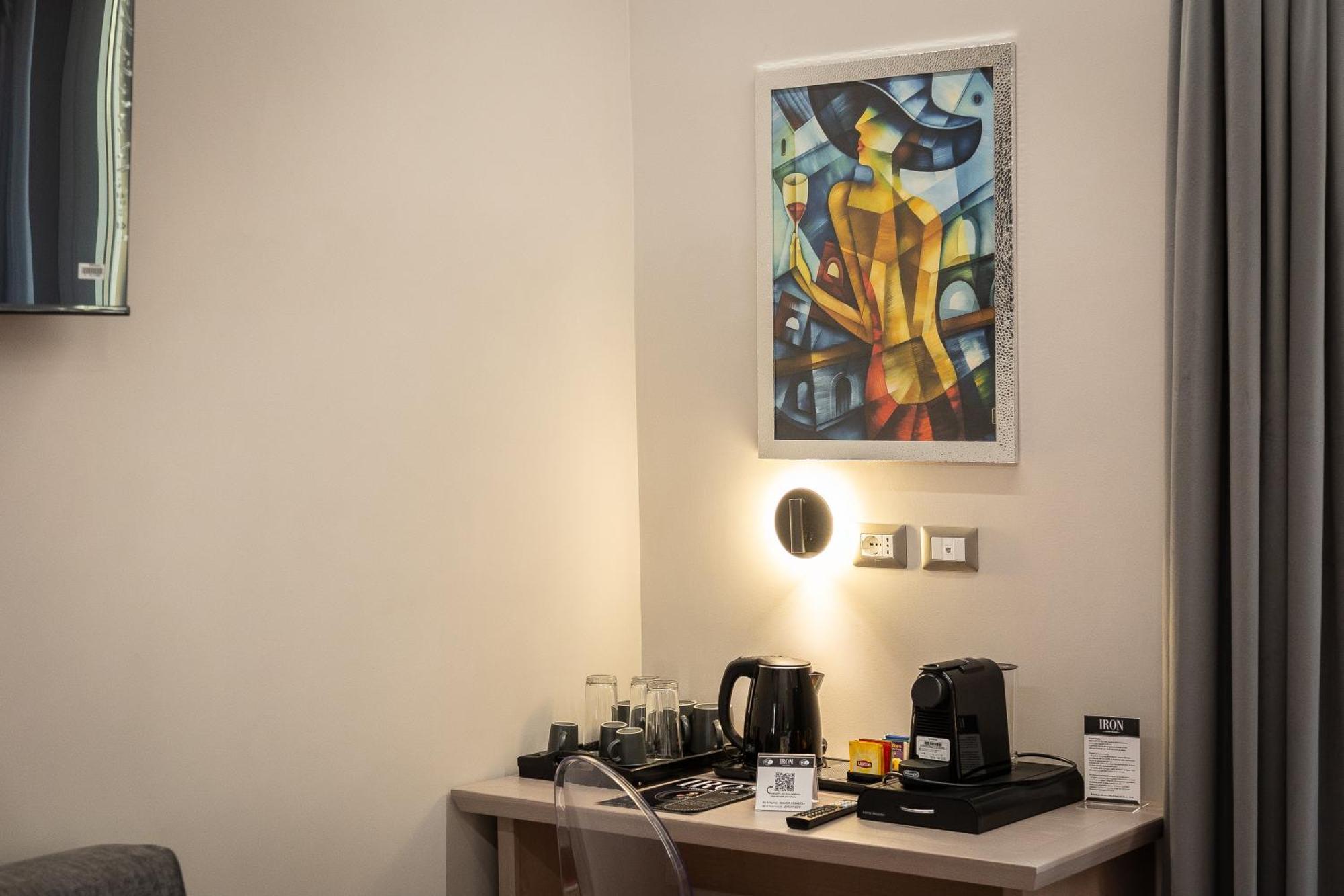 Pensión Iron Luxury Roma
