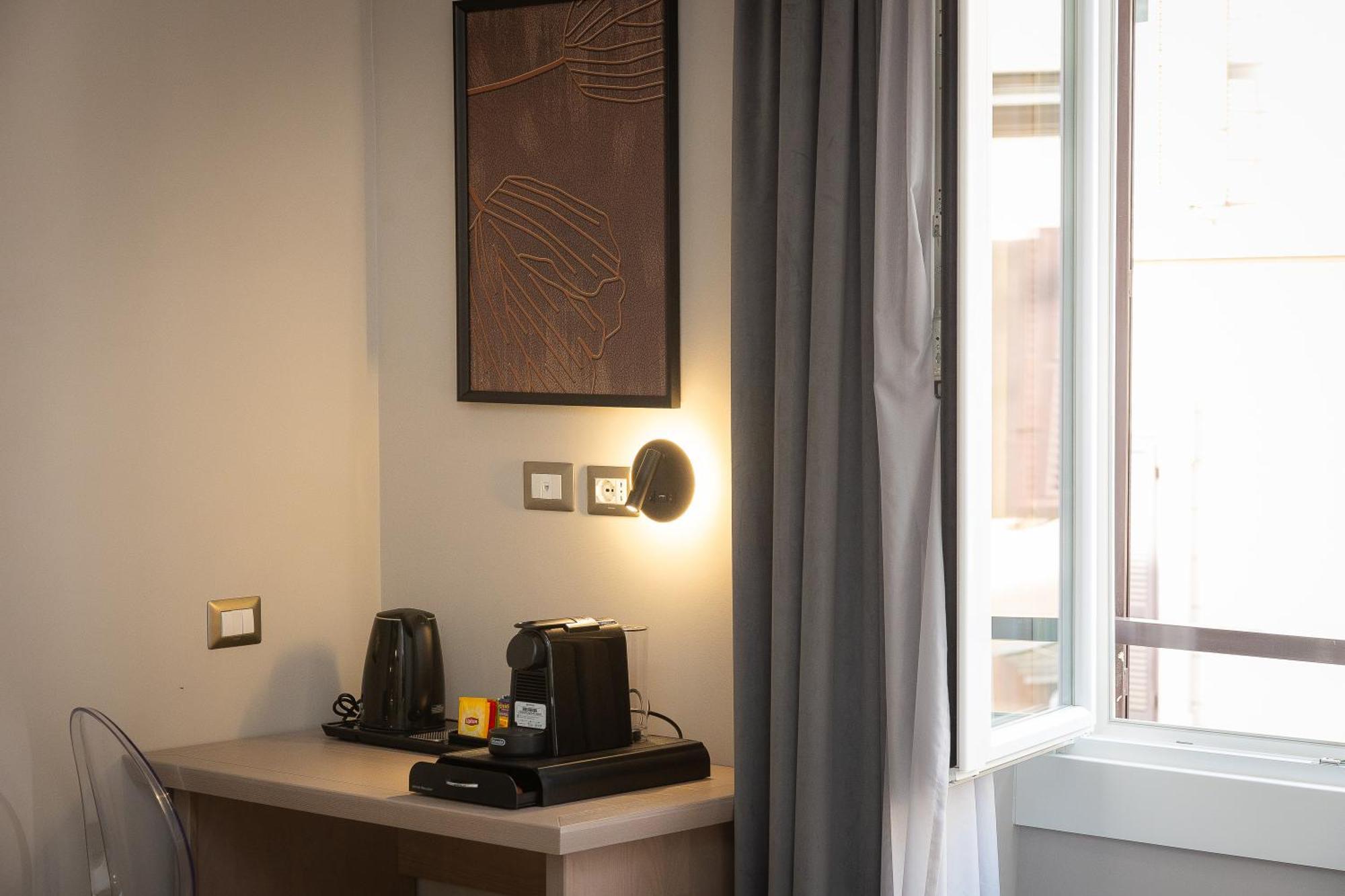 Pensión Iron Luxury Roma